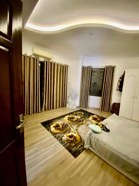 Siêu phẩm nhà căn góc Triệu Đô, DT 38m²/40m² x 5 tầng, MT 6m, giá chỉ 3,95 tỷ đồng