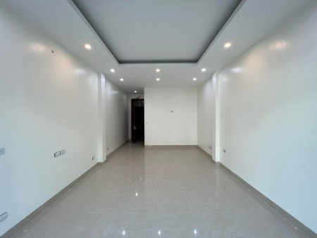Siêu phẩm nhà phố Tô Vĩnh Diện 6 tầng, có thang máy, gara ô tô, giá chỉ 8,6 tỷ đồng