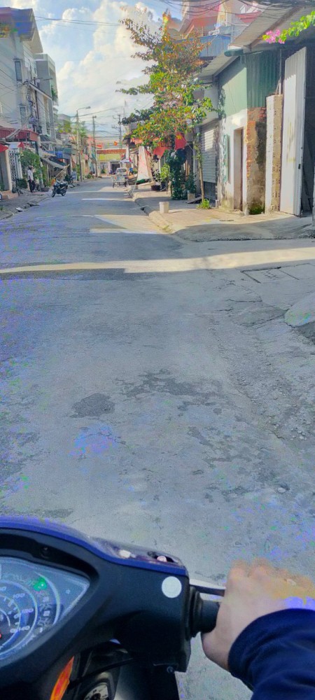 Đất bán chính chủ bán ô đất ngay trung tâm pháp lý rõ ràng, liên hệ 0978633382