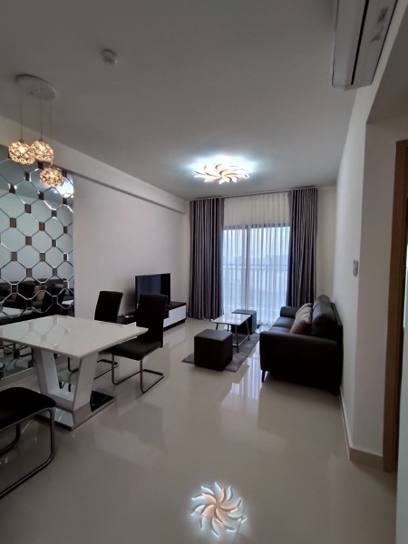 Cho Thuê Căn Hộ Lớn Giá Tốt – The Sun Avenue 3PN 90m2 Giá Chỉ 19tr