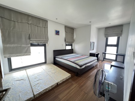 Cho thuê căn hộ Pearl Plaza đường D1, Phường 25, Bình Thạnh, gần Hàng Xanh