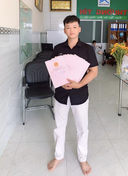Hoàng Huy