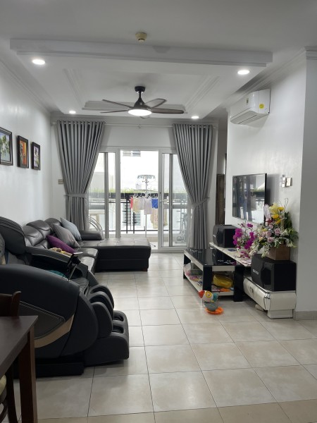 Bán căn hộ 100m2 căn góc C/C Phúc Yên P15 Tân Bình tầng 2