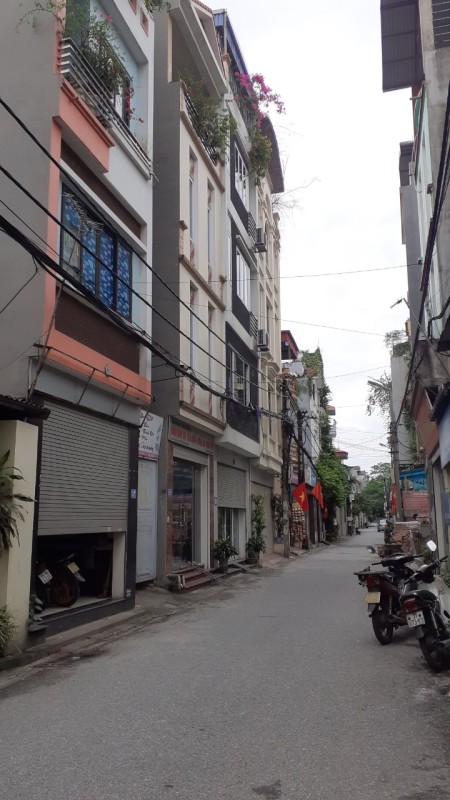Bán đất tặng nhà Phúc Lợi, Long Biên, pháp lý chuẩn giá chỉ 2,25 tỷ đồng