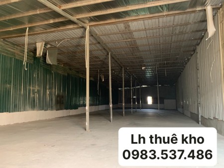 Cho thuê kho xưởng diện tích 300m2 Chợ 365 gần metro Hà Đông