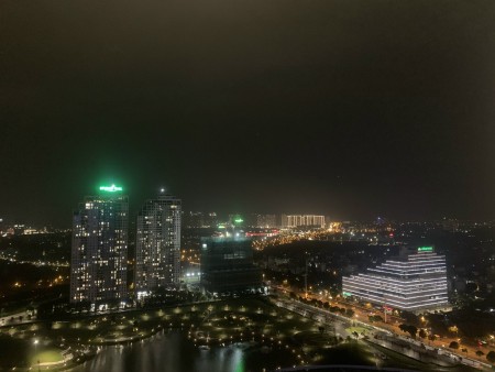 Chính chủ cần bán căn góc 3PN/2WC tầng 30,tòa B 2 mặt view ( công viên, bộ ngoại giao )