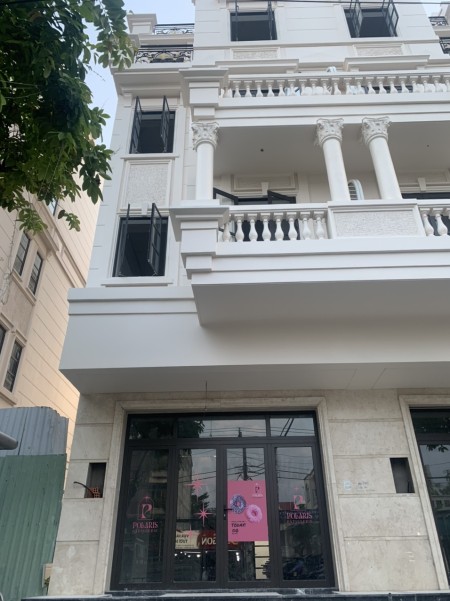 Đi đến slide 1