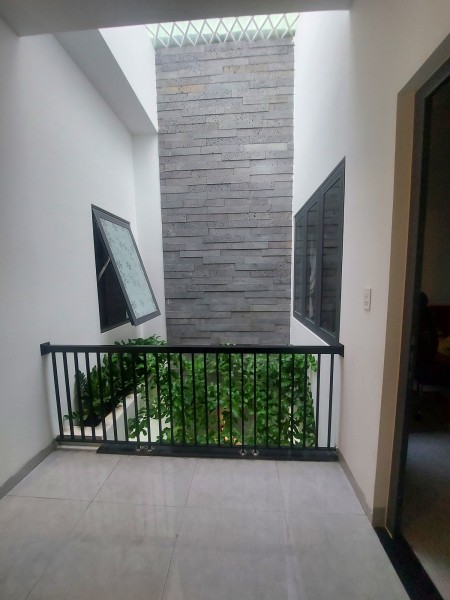 Chính chủ cần bán gấp nhà 2 tầng Mẹ Thứ 3pn, 2wc, bếp, p. khách
