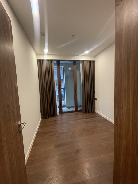 Bán căn hộ 3PN 129m2 Metropole Thủ Thiêm Quận 2 giá 18 tỷ