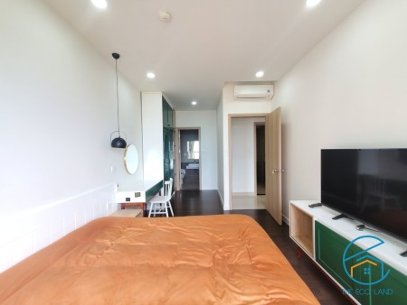 Cho thuê căn hộ 2 phòng ngủ full nội thất The Sun Avenue giá tốt