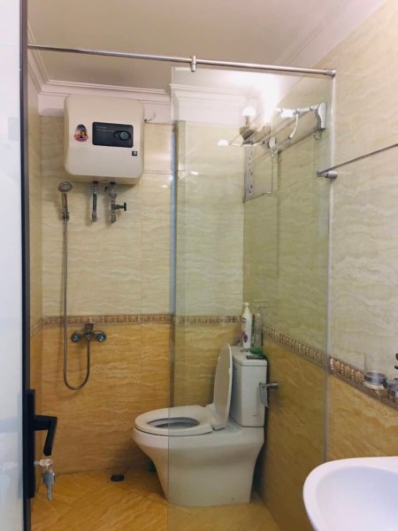 Bán nhà Tôn Đức Thắng gần mặt phố, an ninh, dân trí, DT 35m² x 5 tầng, MT 4m, nhỉnh giá 3 tỷ đồng