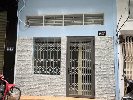 Cho thuê nhà Quận 1 - Thuận lợi cho kinh doanh giá tốt thị trường