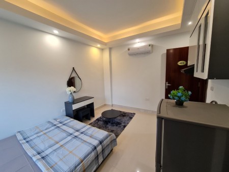 Tôi bán căn trọ 3 măt thoáng vận hành 100 triệu/tháng tại Mễ Trì Thượng 14 tỷ