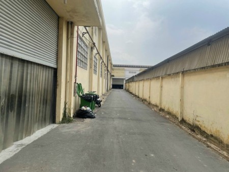 Cho thuê kho xưởng 4000m2 đường Mã Lò, Bình Hưng Hoà A, Quận Bình Tân.
