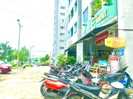 Tôi cần sang nhượng kiot khu thương mại - chỉ 900 triệu là vào ở rồi