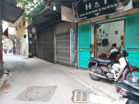 Bán gấp nhà Trương Định, dưới 5 tỷ, mặt ngõ ô tô kinh doanh, giá tốt