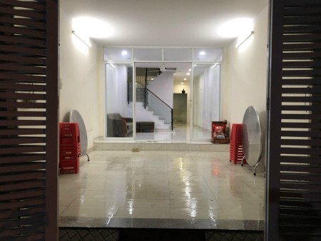 Bán nhà Hẻm Lê Văn Quới hẻm xe tải tránh, DT 72m², nhỉnh giá 6 tỷ