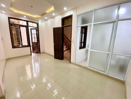 Bán đất tặng nhà chìa khoá cầm tay, chốt ngay còn kịp, sổ sẵn