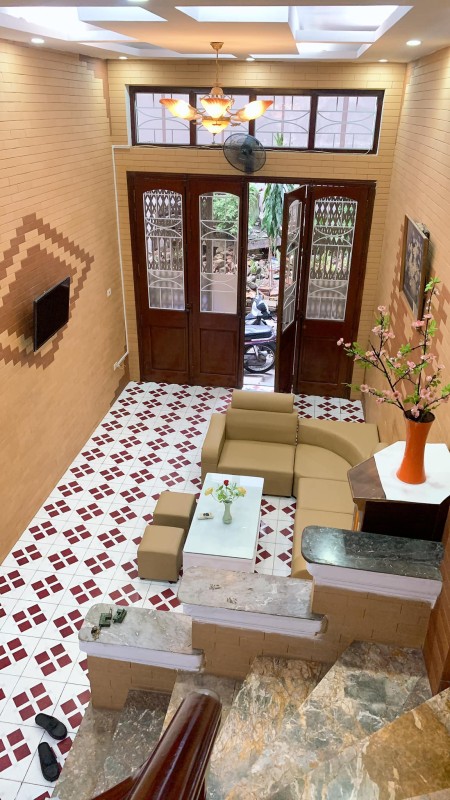 Bán nhà phố Lê Duẩn diện tích 52m2 x 4 tầng ngõ 3 gác giá nhỉnh 7 tỷ