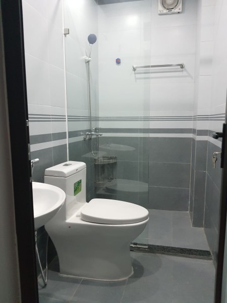 Bán nhà Cầu Giấy diện tích 54m² x 4 tầng giá 5,8 tỷ đồng LH 0947137791