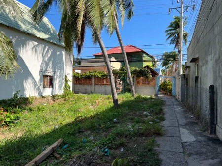 Lô mặt tiền Nguyễn Đình Chiểu - Mũi Né, Diện tích 229m² CLN thuận tiện kinh doanh bán