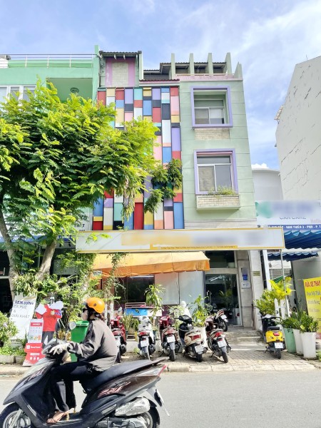 Bán nhà phố xinh lửng 3 lầu kinh doanh ổn định mặt tiền Hà Huy Tập Nam Thiên 3, Quận 7