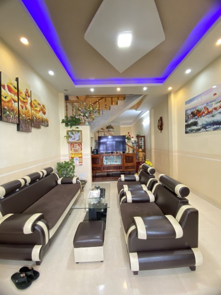 Bán nhà đường thông thiên học phường 2 Đà Lạt, khu dân cư đông đúc giá 3,3 tỷ đồng