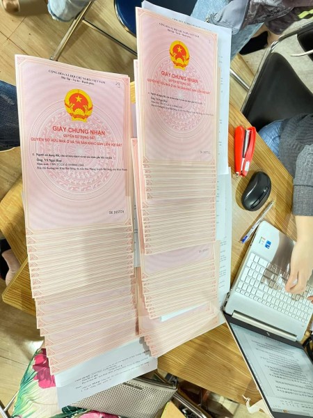 Đi đến slide 1