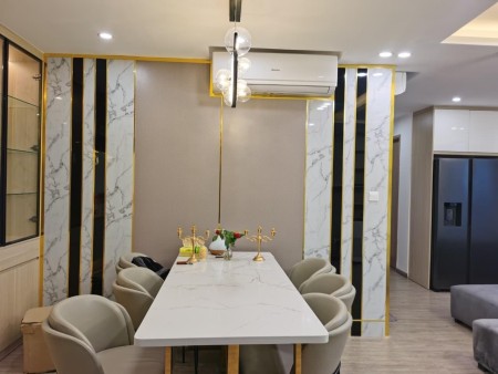 Cần Tiền Bán Gấp 1 Căn 3N2WC S=80m² giá 2.35 tỷ tại Vinhomes Ocean Park Gia Lâm HN