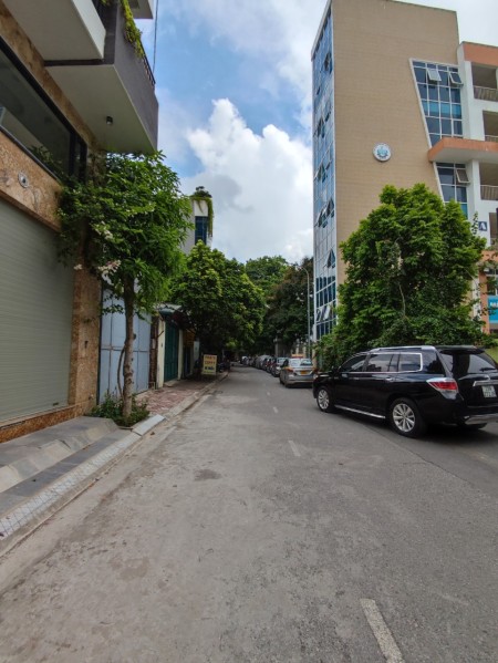 Bán nhà hiếm Nguyễn Văn Cừ 6 tầng có thang máy nằm ngay hai mặt đường ô tô kinh doanh