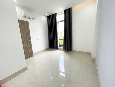 Chủ xuất ngoại bán gấp nhà 4 tầng mt Hoá Mỹ mới 99% chỉ 3.99 tỷ nhà gấp bán chỉ trong tháng 10