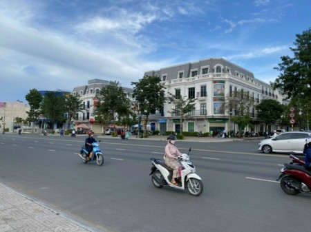 Đi đến slide 2