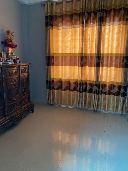 Bán nhà ngõ ô tô dừng đỗ Bùi Xương Trạch phân lô, DT 38m² x 4 tầng, MT 4m nhỉnh giá 4 tỷ đồng