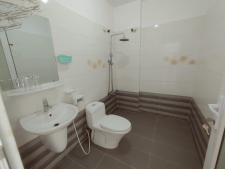 Bán nhà mặt tiền đường số nhà mới ở ngay, 4 tầng, 4x19.5 giá chỉ nhỉnh 12 tỷ