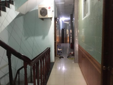 CHO THUÊ PHÒNG ĐẸP - Có Máy Lạnh - 26/42 Tân Sơn Nhì, Q.Tân Phú (Có Thang Máy - Máy Giặt)