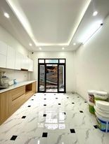 Bán nhà Tân Mai cực đẹp hai thoáng vĩnh viên ngõ thông 70m2 5 tầng giá 6.8 tỷ