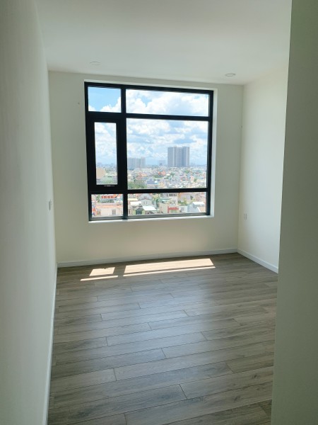 Bán căn hộ 3 PN căn góc tầng cao view đẹp dự án Central Premium, quận 8, DT 87m² nhà mới 100%