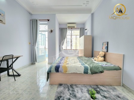 Căn hộ Bancol và cửa sổ lớn khu sân bay, Full NT, ra vào vân tay