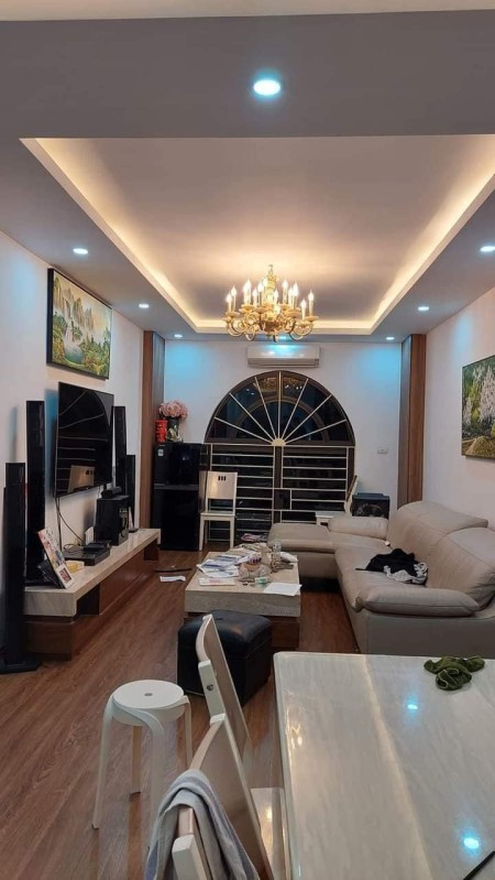 Trần Duy Hưng, 50m2, 5T, Oto, kinh doanh sầm uất, giá chào 6,75 tỷ