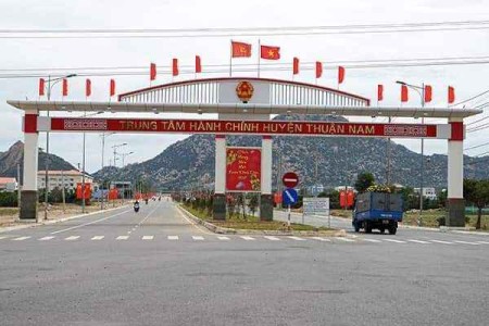 Kẹt tiền cần bán gấp 1 lô đất thổ cư 150m2 ở TTHC Huyện Thuận Nam chỉ 6.2triệu/m2
