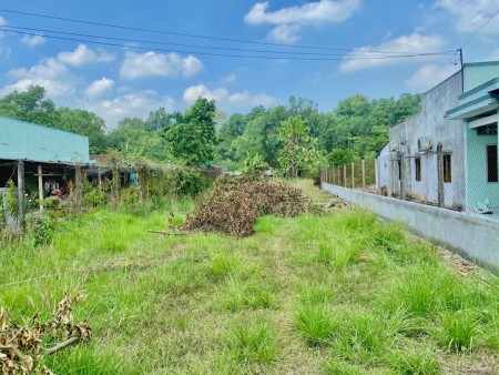 Bán lô đất thổ cư mặt tiền đường Nguyễn Văn Khạ, dt 436m2, 300m2 thổ cư sổ sẵn
