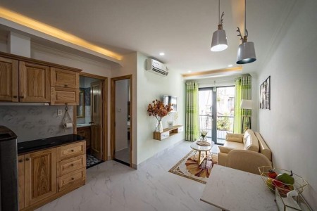 Căn Hộ 1PN Mới 100% ngay Dương QUảng Hàm Nguyễn Thái Sơn sát VLU 3p