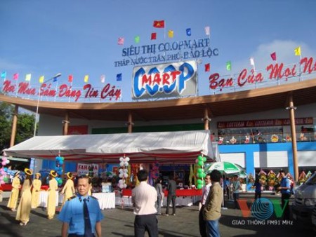 Đi đến slide 2