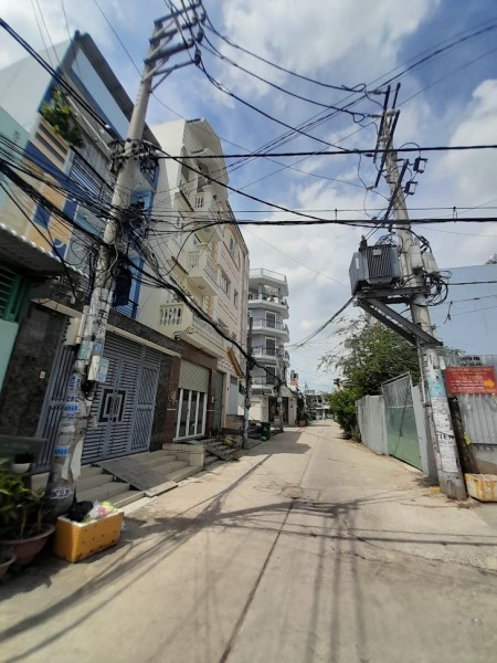 Bán nhà gần bệnh viện Bình Tân, DT 60m², 4 PN, đang cho thuê, giá 3,5 tỷ đồng