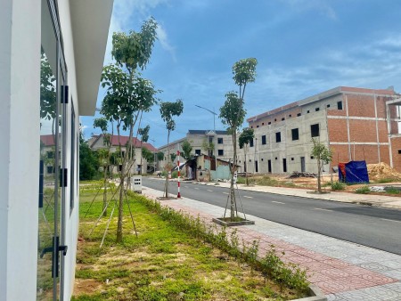 Ngân Hàng BIDV Thanh Lí vài lô đất ngay KCN ViSip III