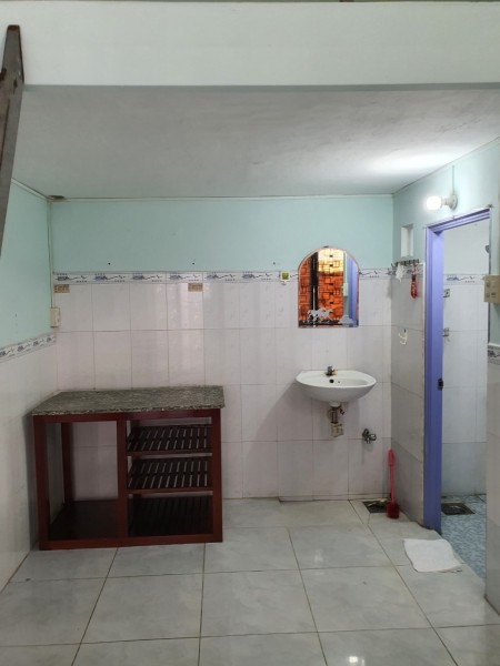 Cho thuê nhà trọ 30m2 đường Bưu Đoá, Nha Trang khu an ninh