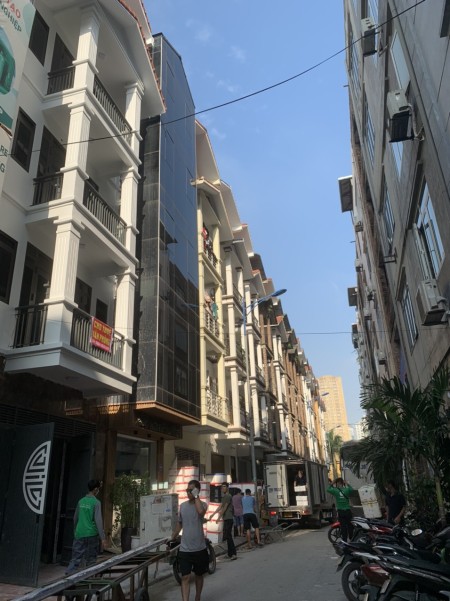 Đi đến slide 4