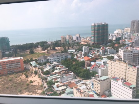Bán căn 2 phòng ngủ Vũng Tàu Melody view biển tầng cao , full nội thất đẹp. Lh em Yến 0906925656