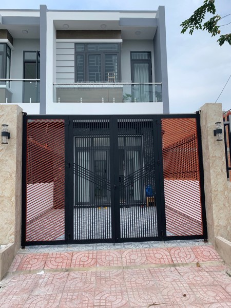 Bán nhà giá chỉ 950 triệu, nhà đón tết Quý Mão 2023 nằm gần khu chợ Bình Điền, SHR