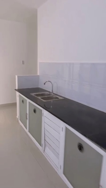 Bán nhà phố phong cách châu Âu Đức Hòa Long An giá 1,32 tỷ tiện ích đầy đủ